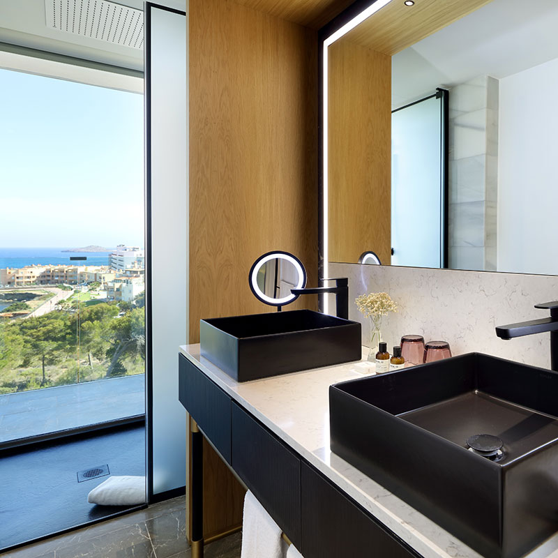 Deluxe Sea View Room