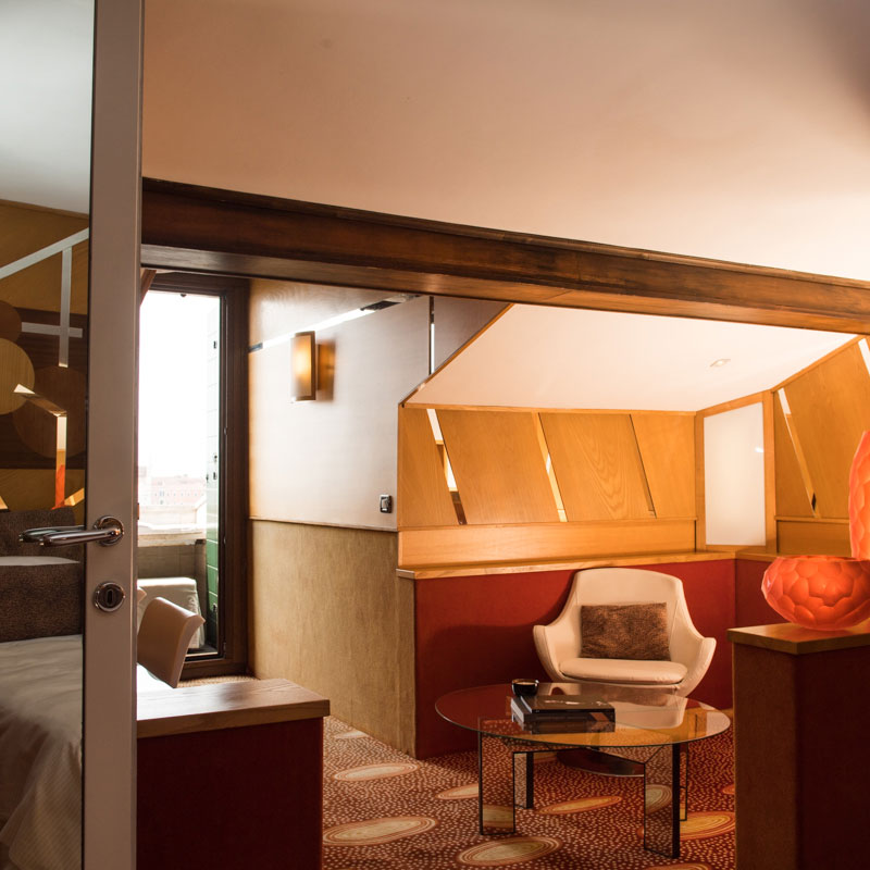 Junior Suite with Lagoon View
