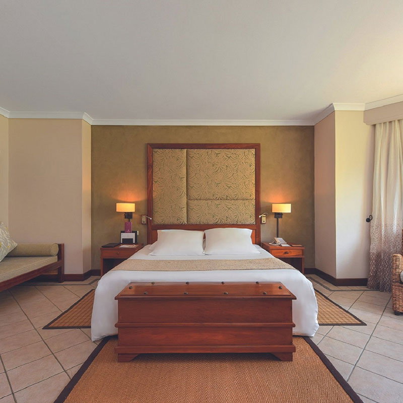 Dinarobin Suite 2 Adults 2 Children