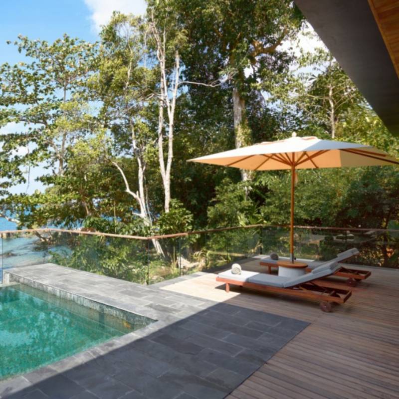 Oceanfront Pool Villa Suite