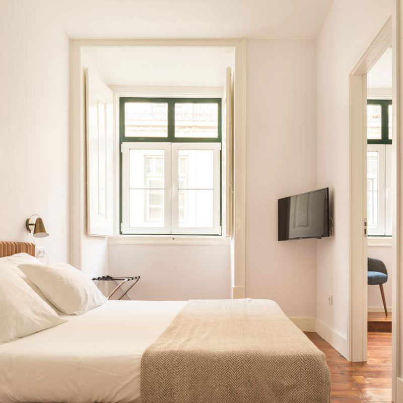 One Bedroom Apartment, quiet street view