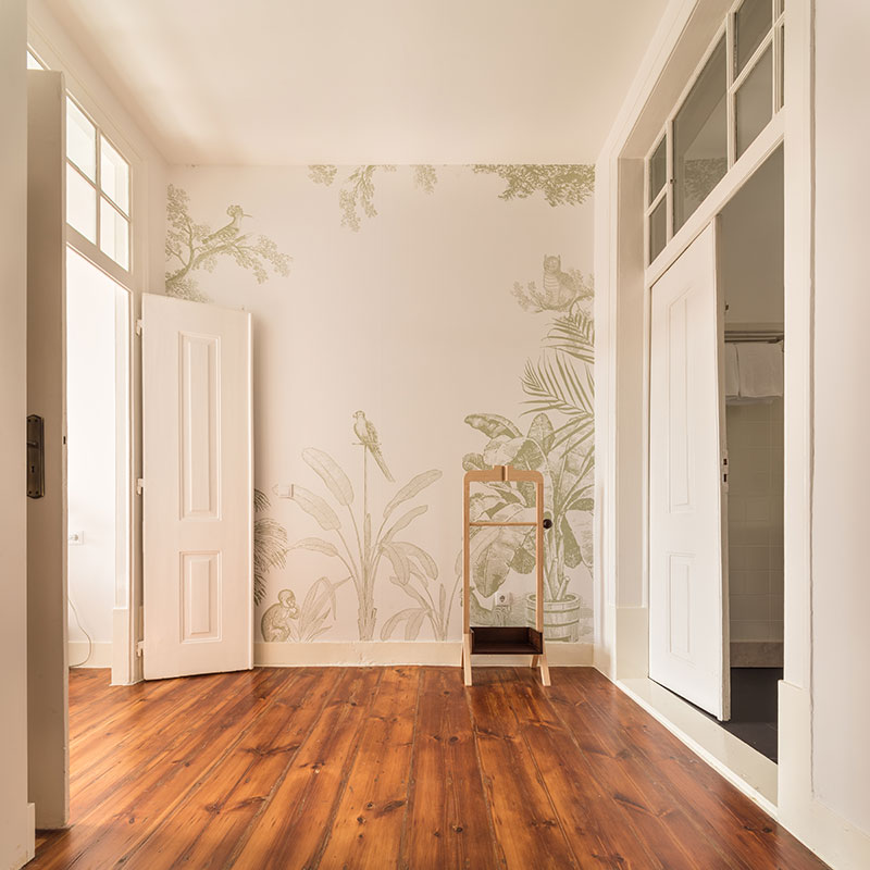 Two Bedroom Apartment, castle city view