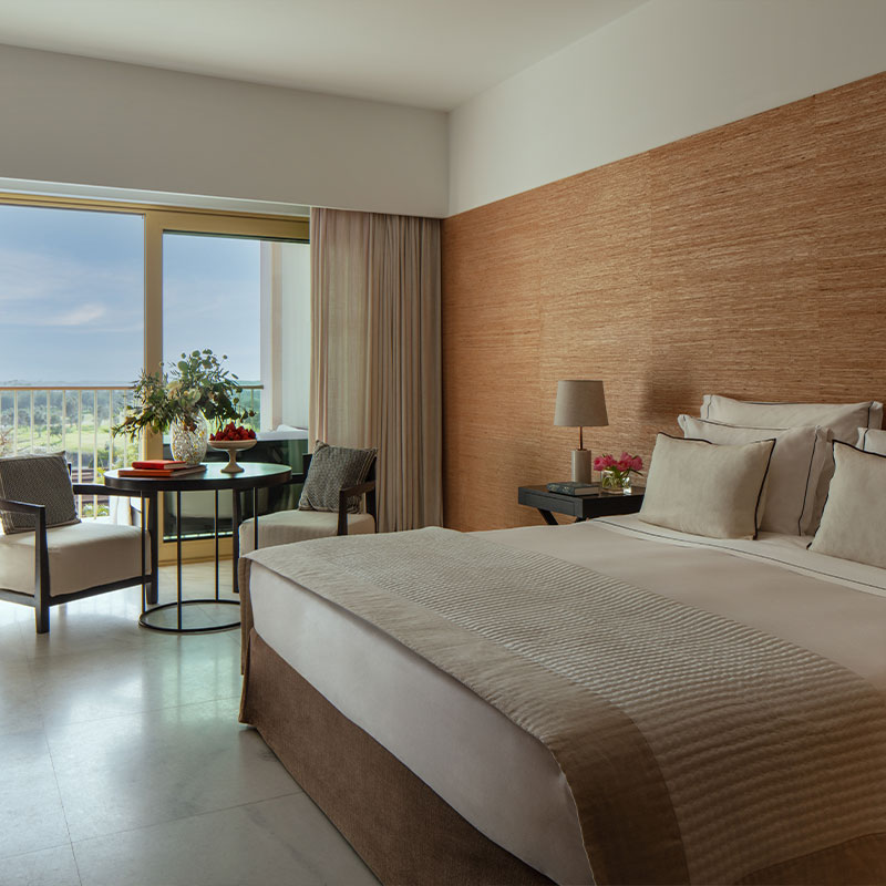 Deluxe Golf View Room