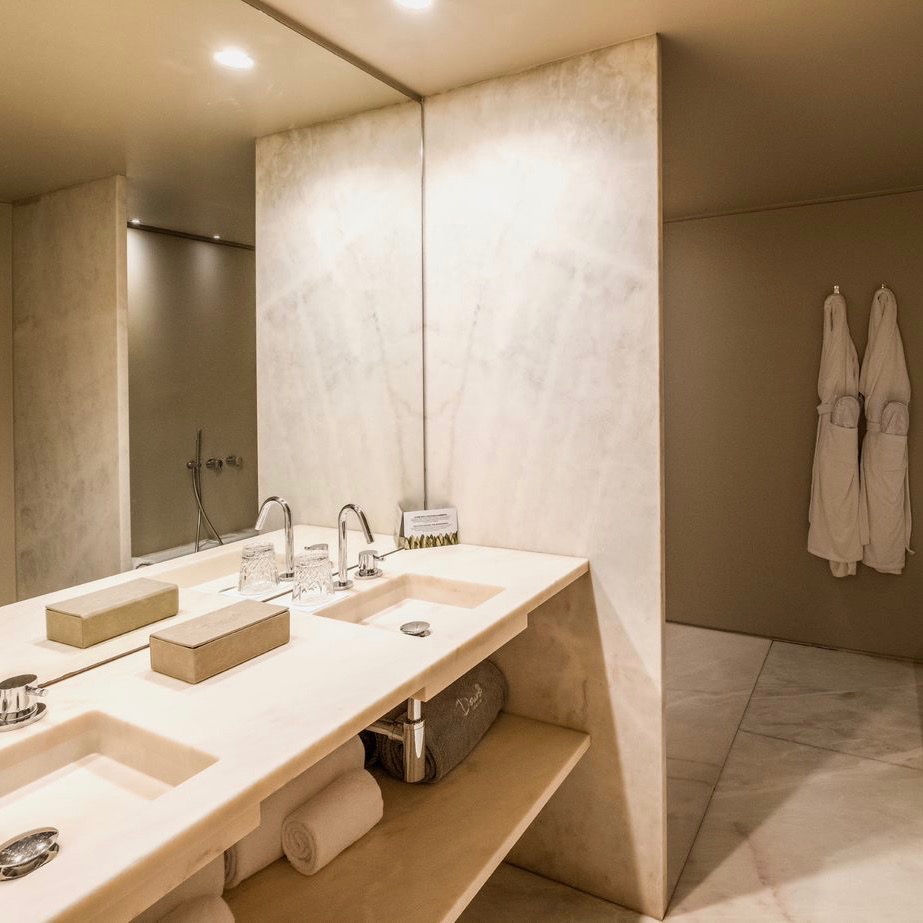 Paiva Suite