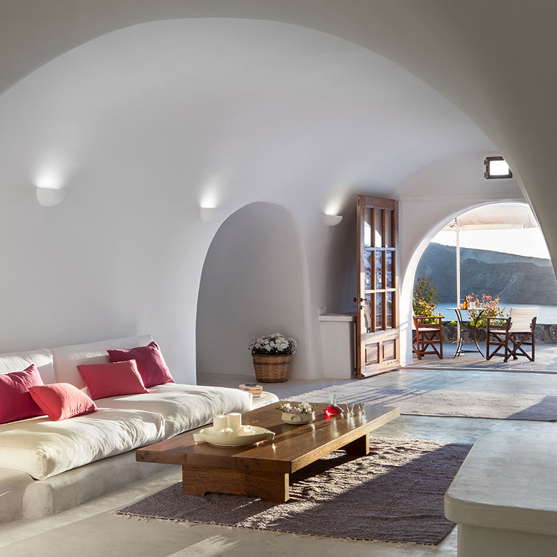 Perivolas Luxury Suite
