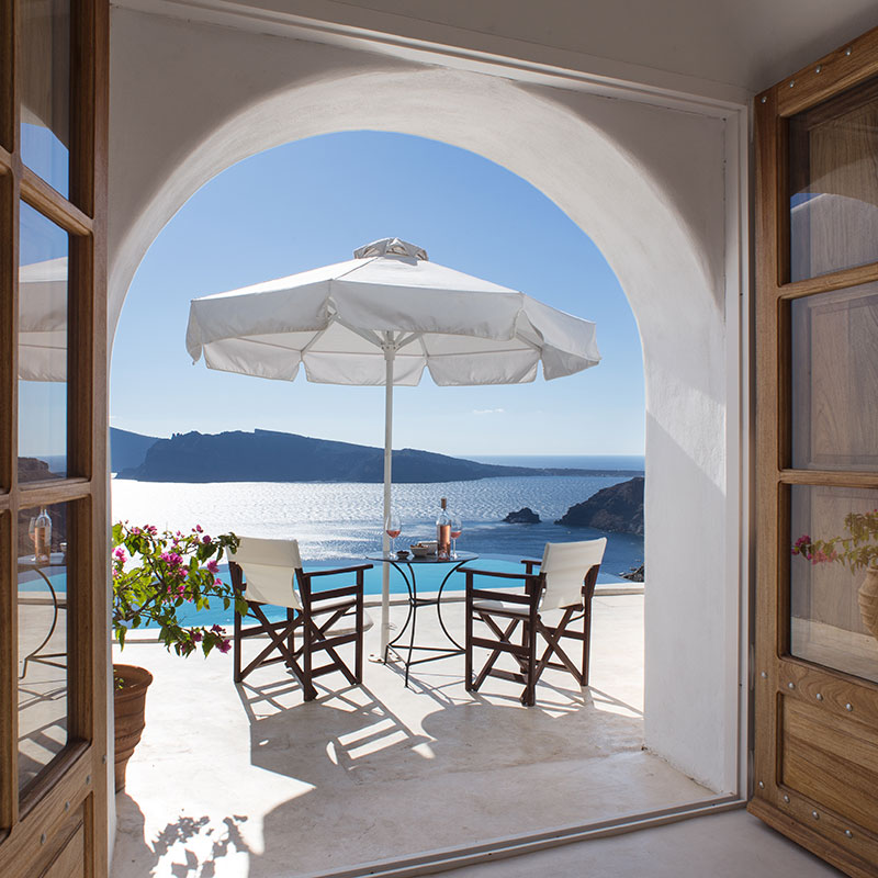 Deluxe Suite with Pool
