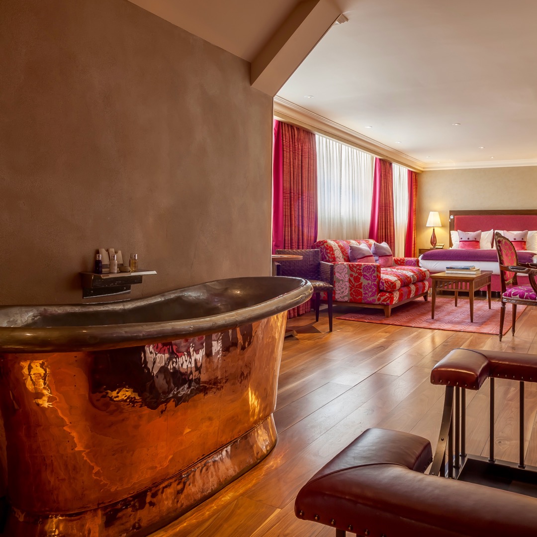 Roseate Executive Suite