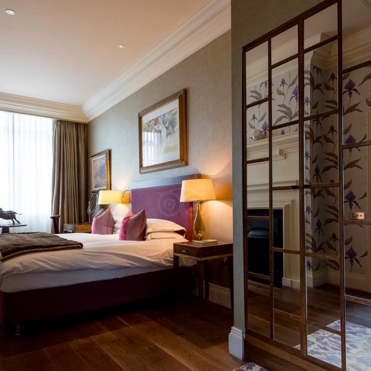 Roseate Executive Suite