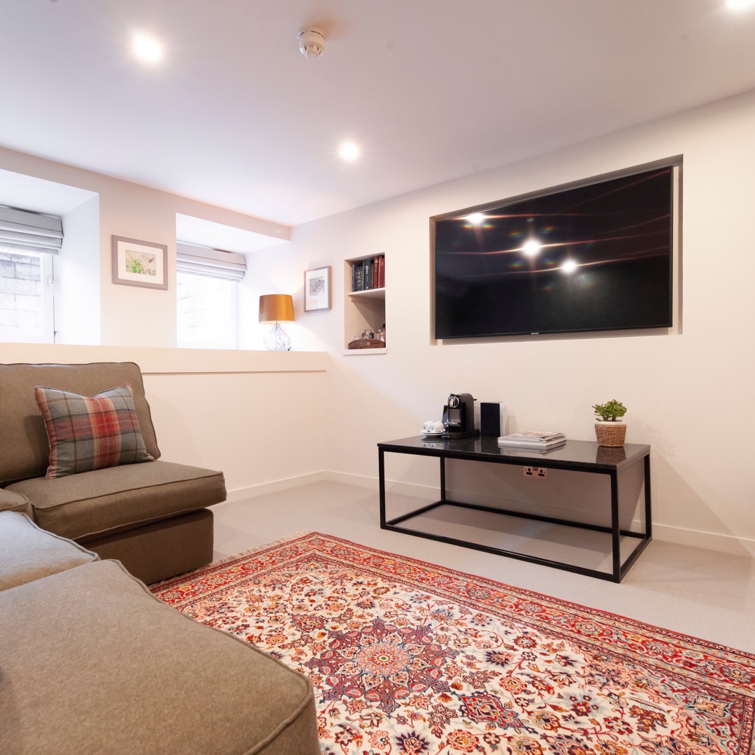 The House Suite