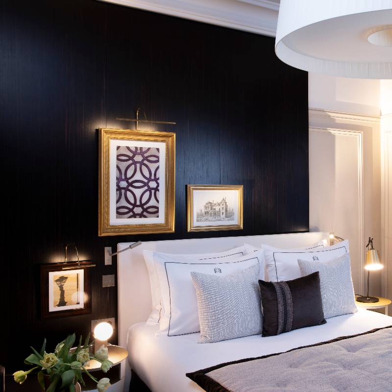Boutique Room