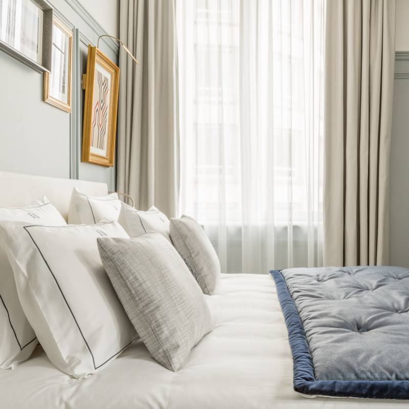 Boutique Room with Eiffel Tower view