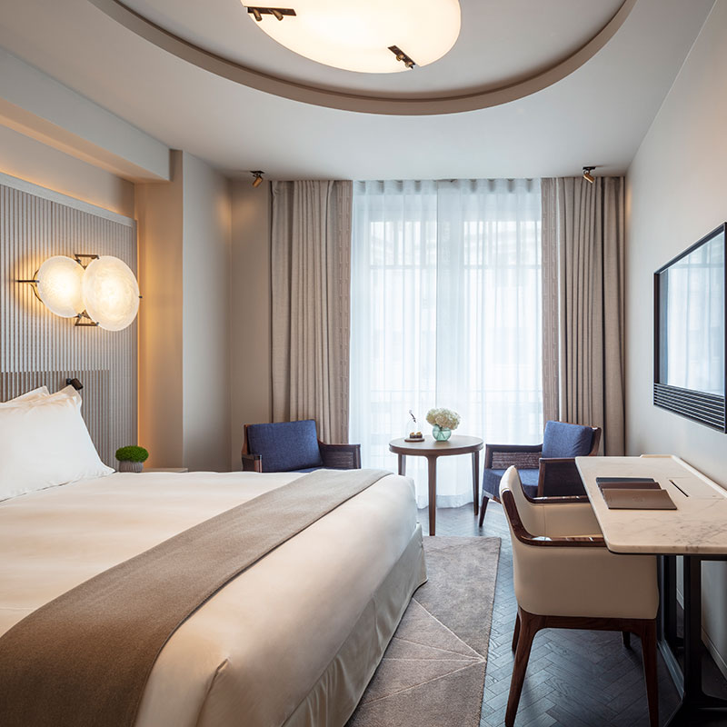 Grand Superior Room