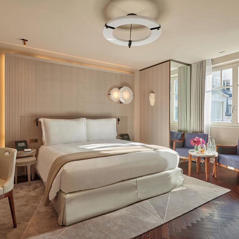Grand Superior Room