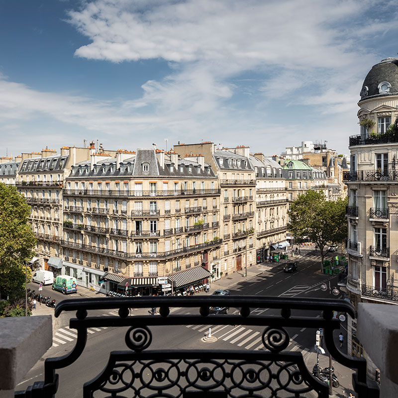 Eiffel View Deluxe Balcony Room