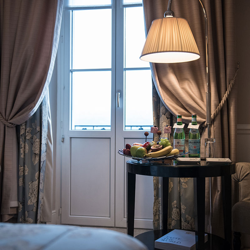 Deluxe Room Lake View 