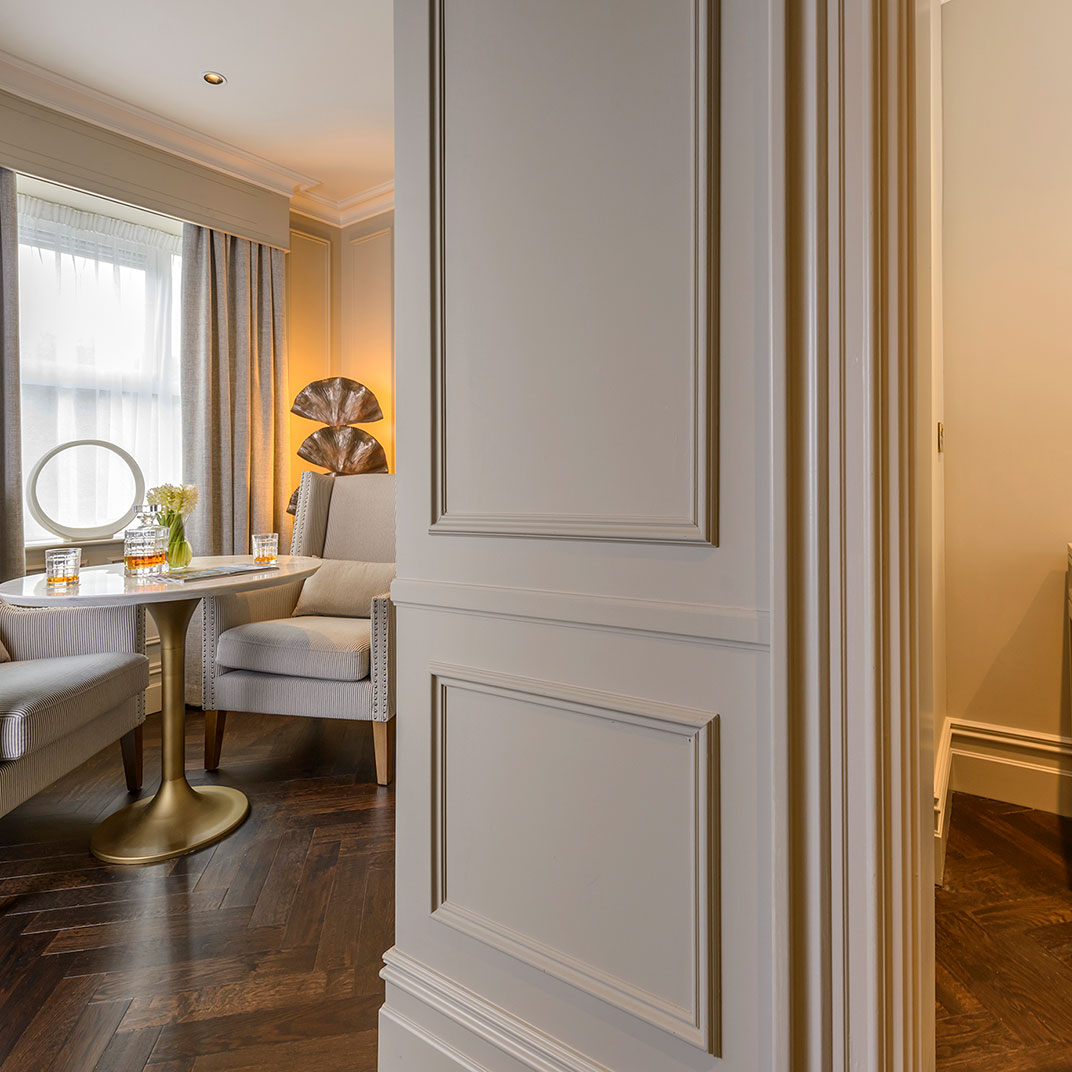 Arbutus Suite 