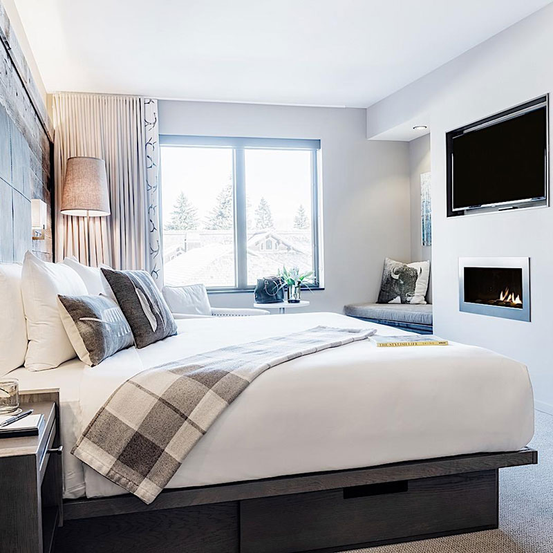 Superior King with View Room