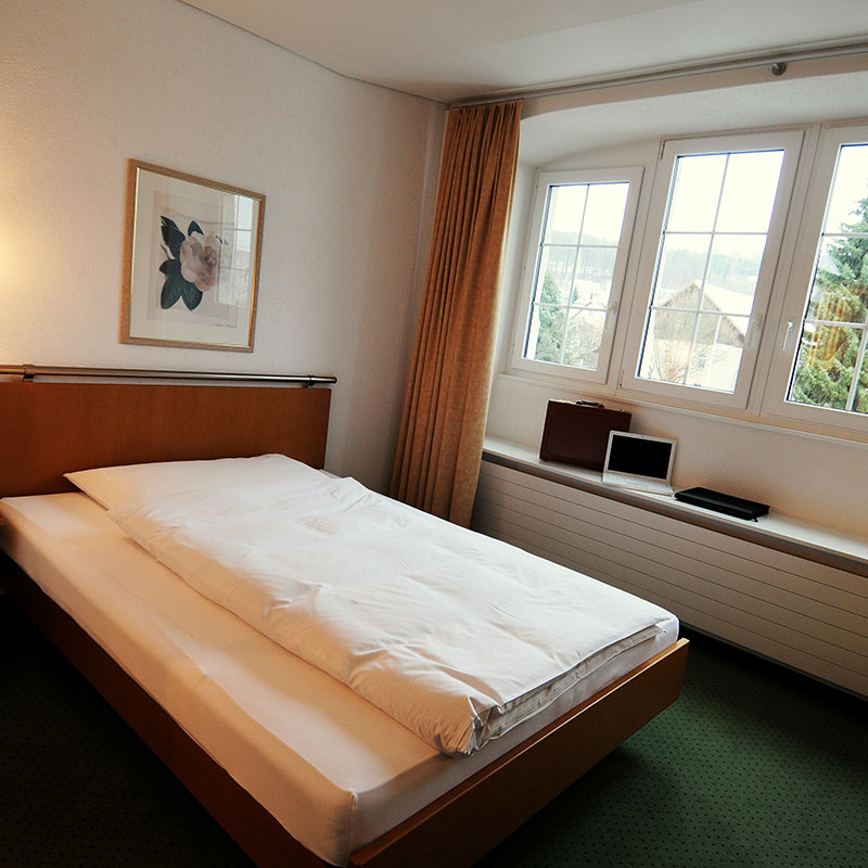 Basic Double Room
