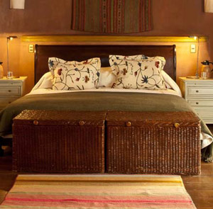 Superior Round Suite
