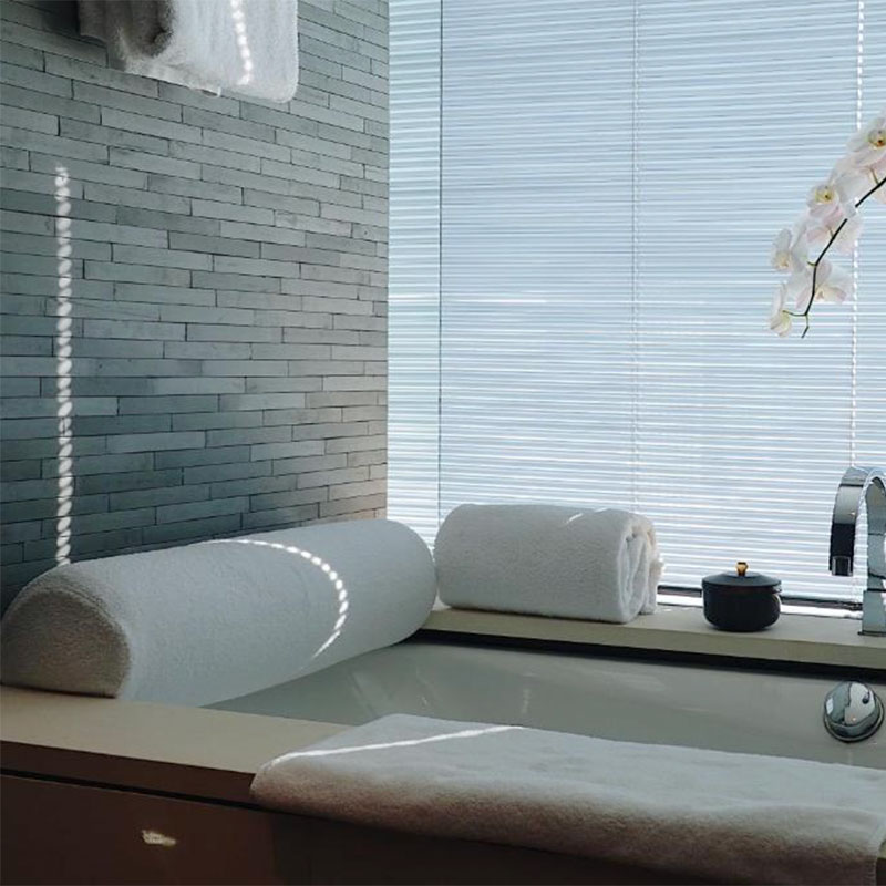 Junior Suite - 1 King Bed