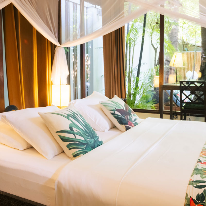 Private Jacuzzi Bungalow