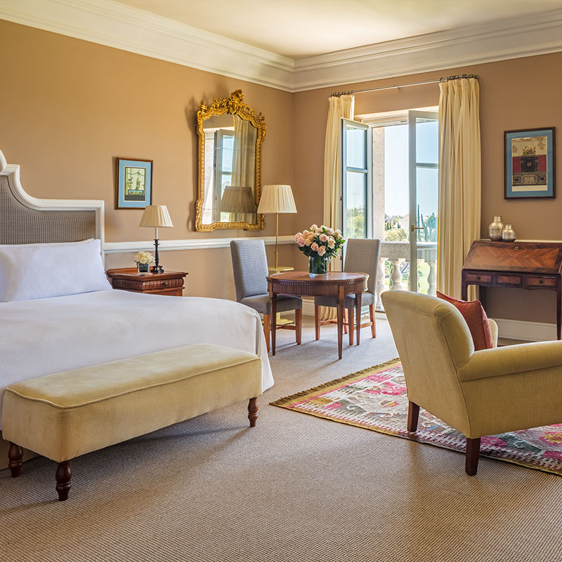 Lake View Junior Suite King