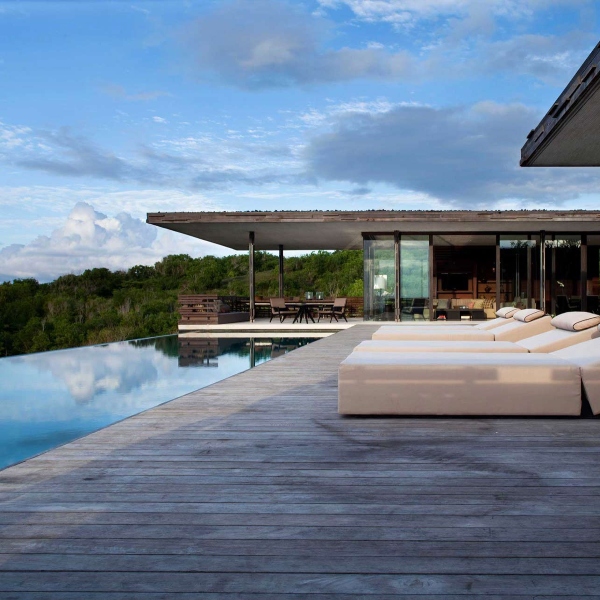 3 Bedroom Hillside Villa
