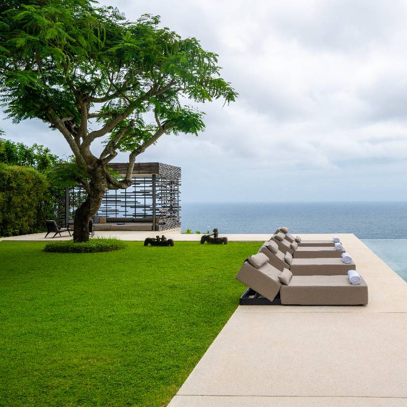 3 Bedroom Cliff Edge Villa
