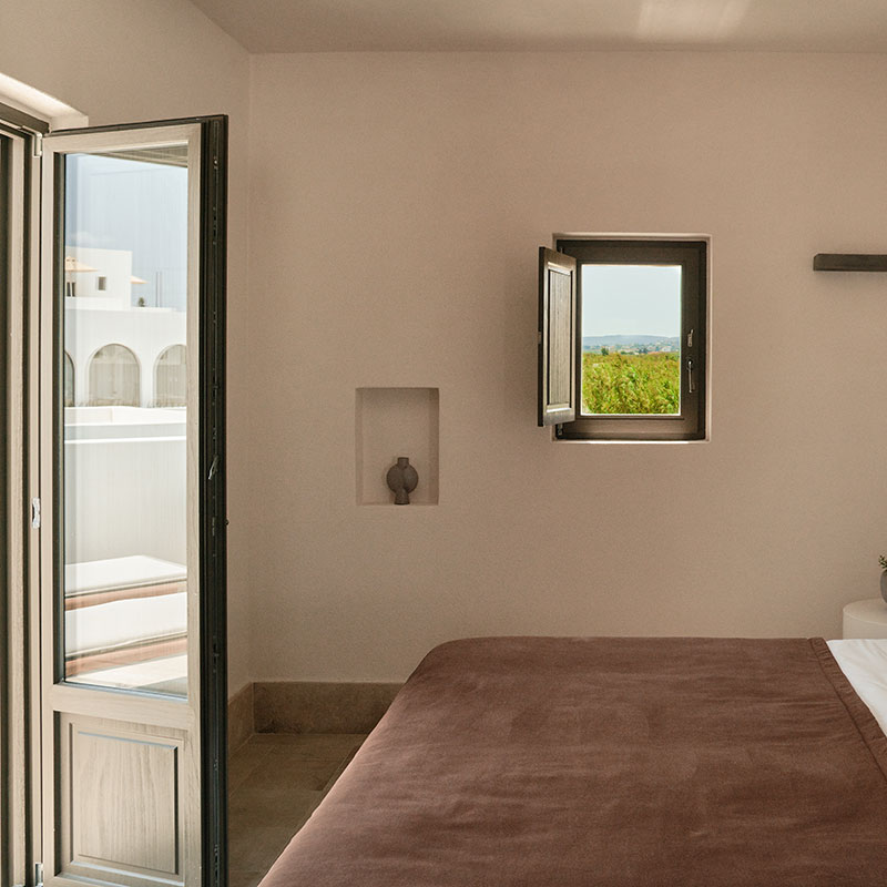 URANUS SUITE
