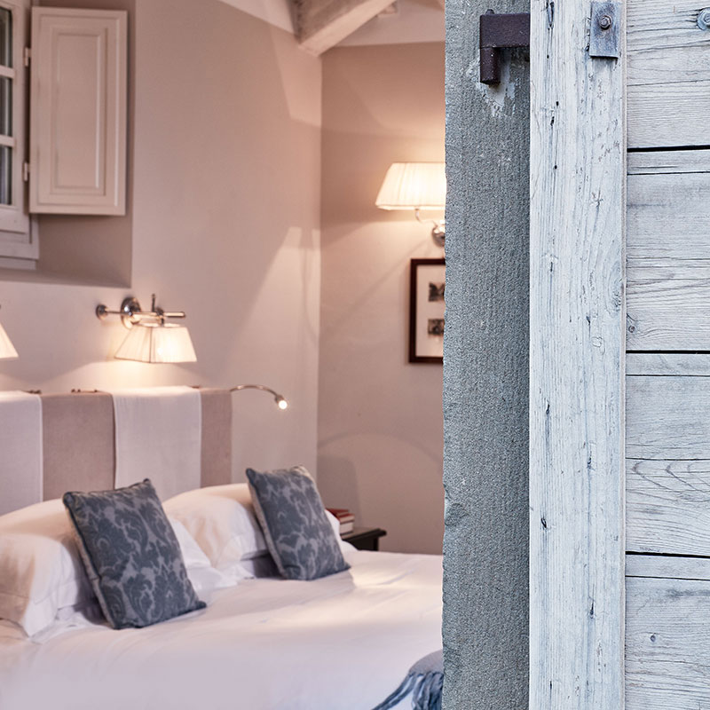 Courtyard Suite