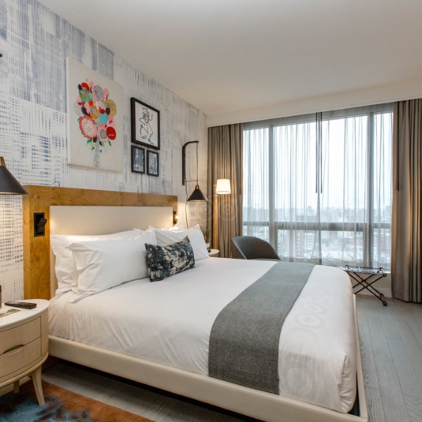 1 King Bed City View ADA
