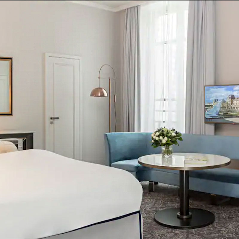 Louvre Suite 