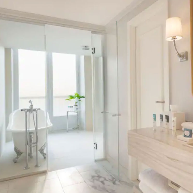 Louvre Suite 