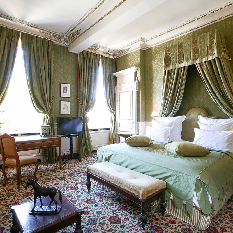 Prestige Room 