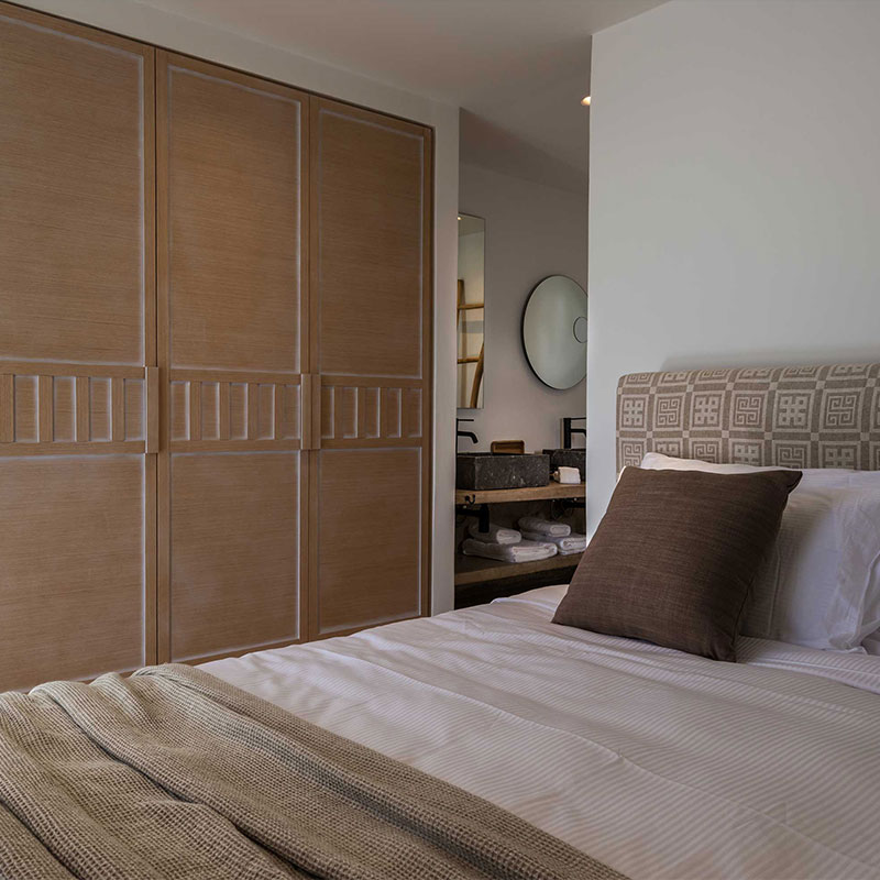 Family Suite with Infinity Pool
