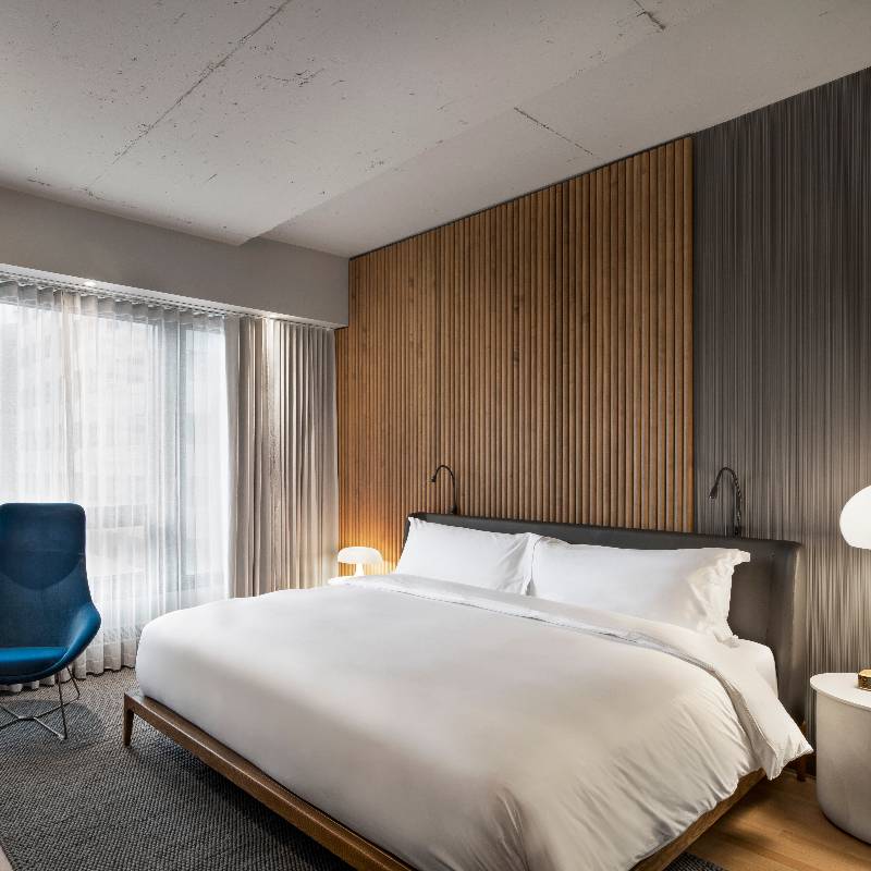 Classic Room, 1 King Bed with view