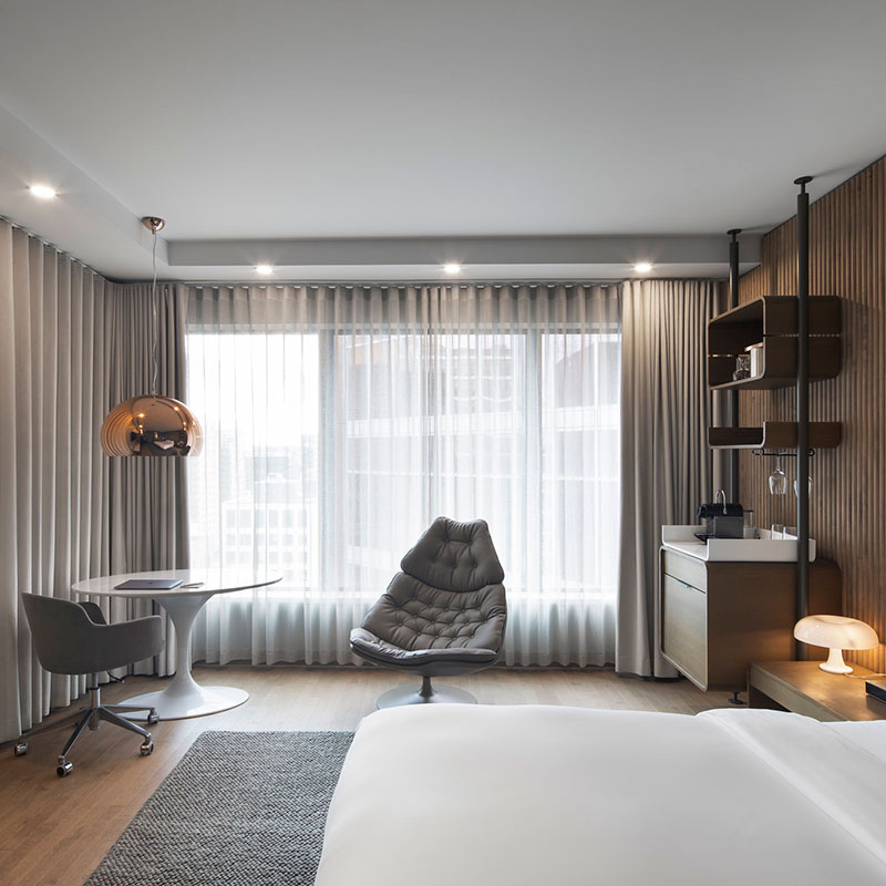 Prestige Room, 1 King Bed with view