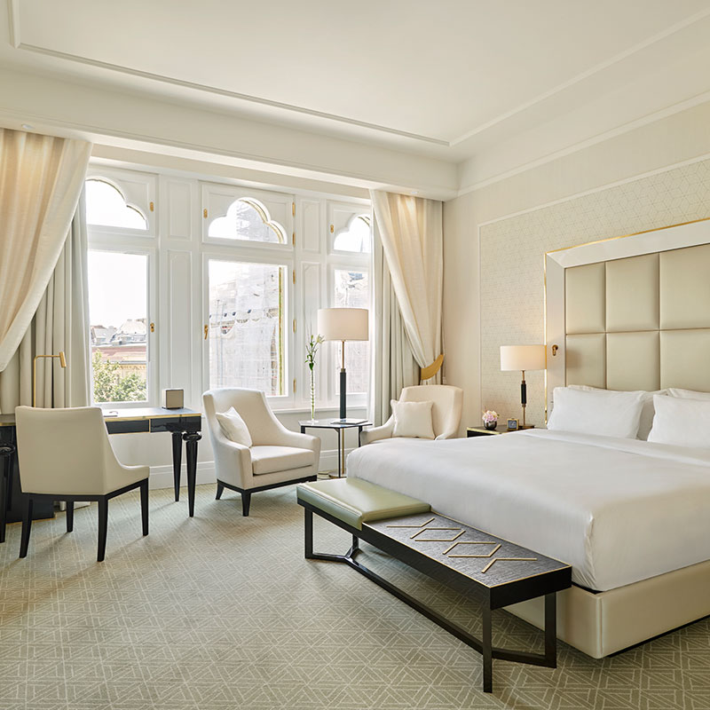 Deluxe King Room - City View