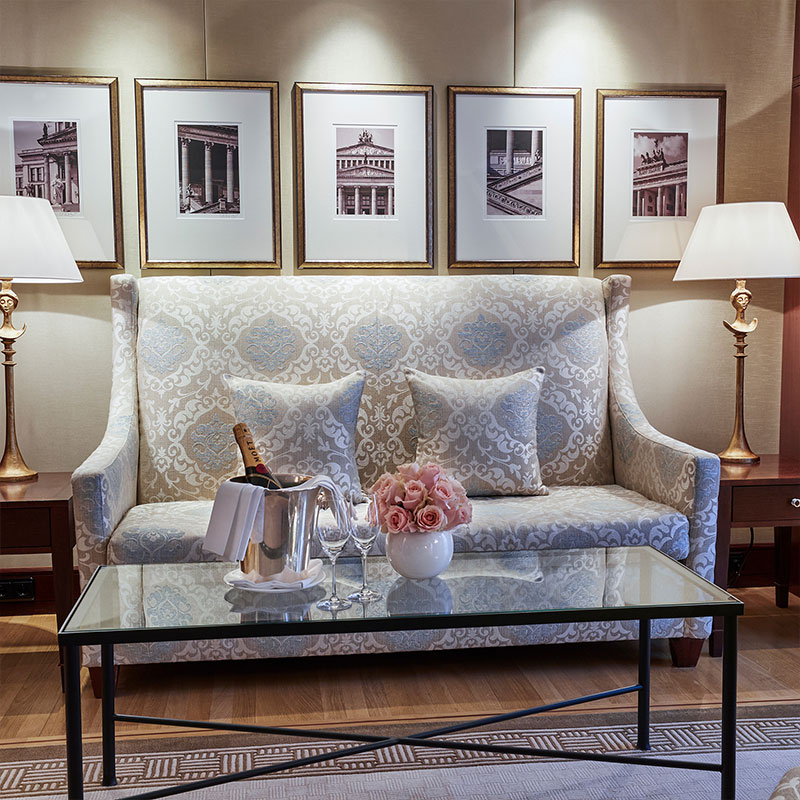 Brandenburg Gate Deluxe  Suite