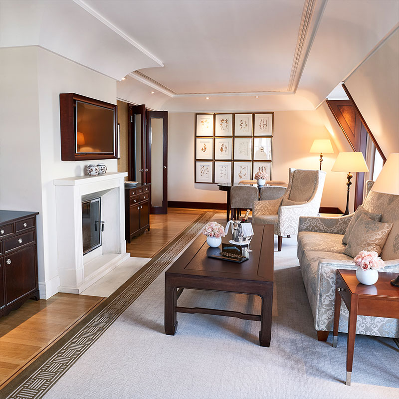 Brandenburg Gate Deluxe  Suite