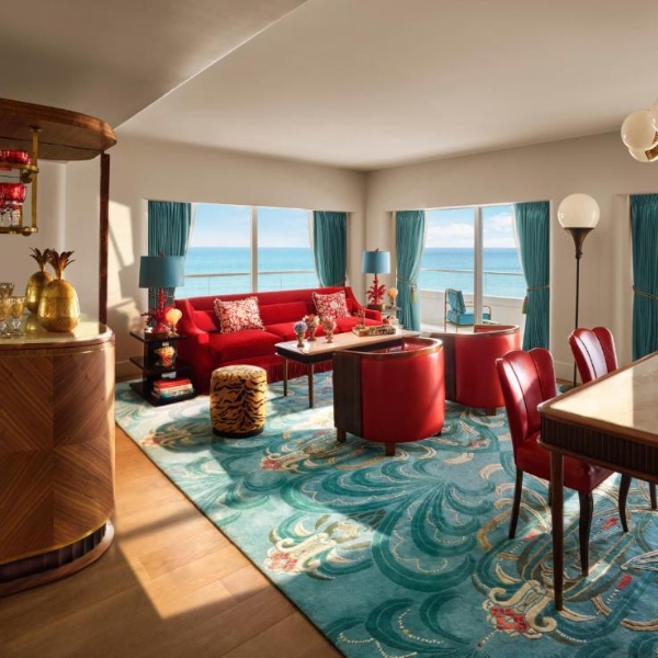 Premier Oceanfront Suite ADA