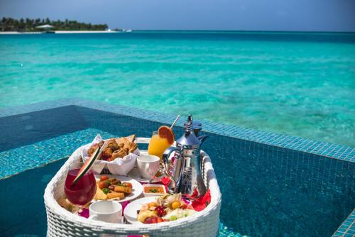 Lagoon Beach Villa