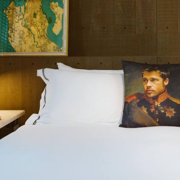 Essential Room 