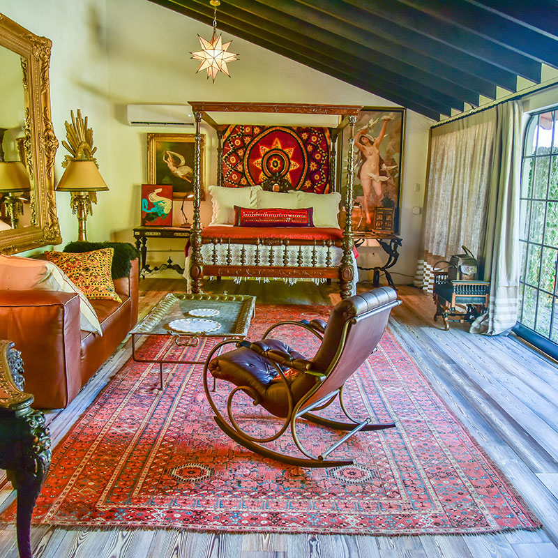 Coach House