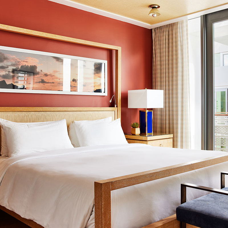 Betsy Balcony Suite