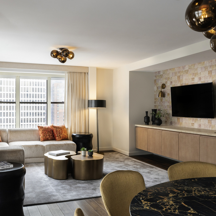 21c Suite 