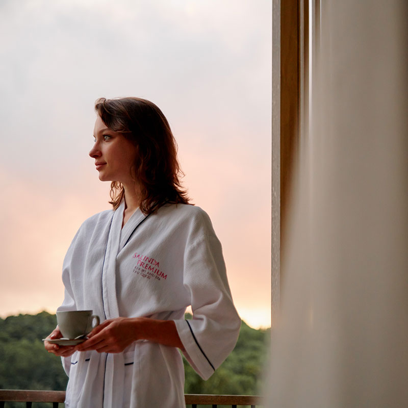 Deluxe Hill View