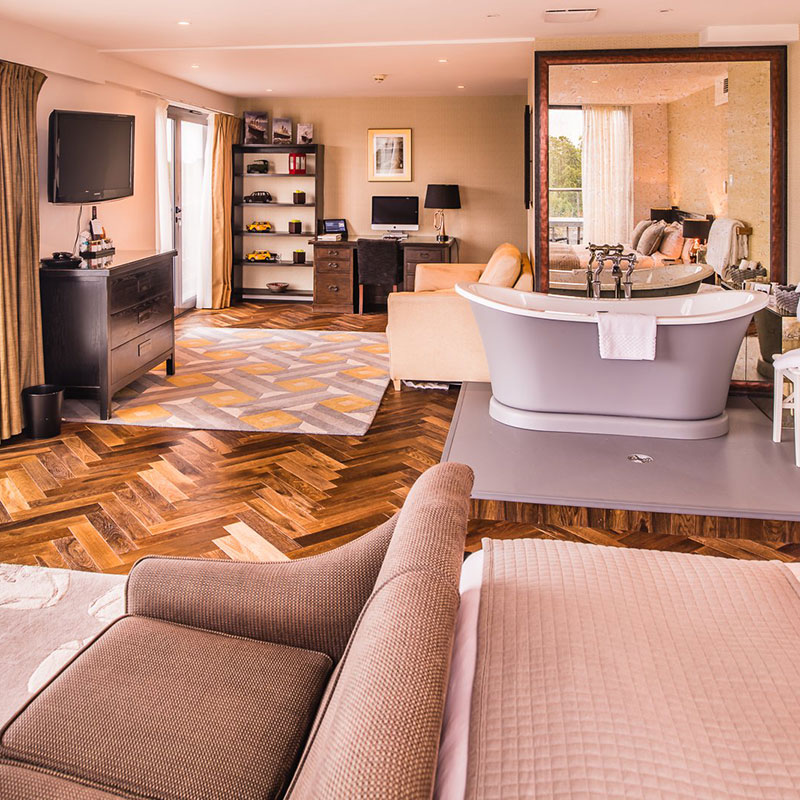 Senior Fellows Suite