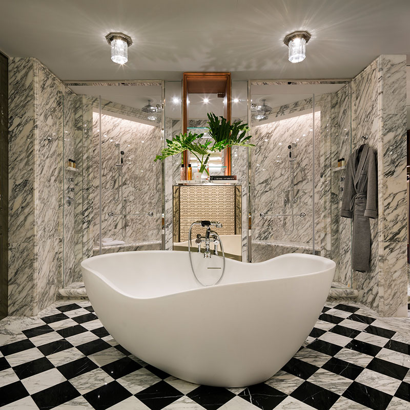 Grand Harbour Corner Suite