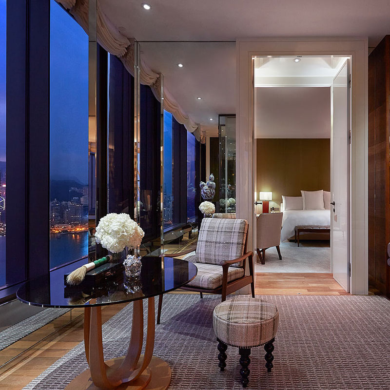 Manor Suite
